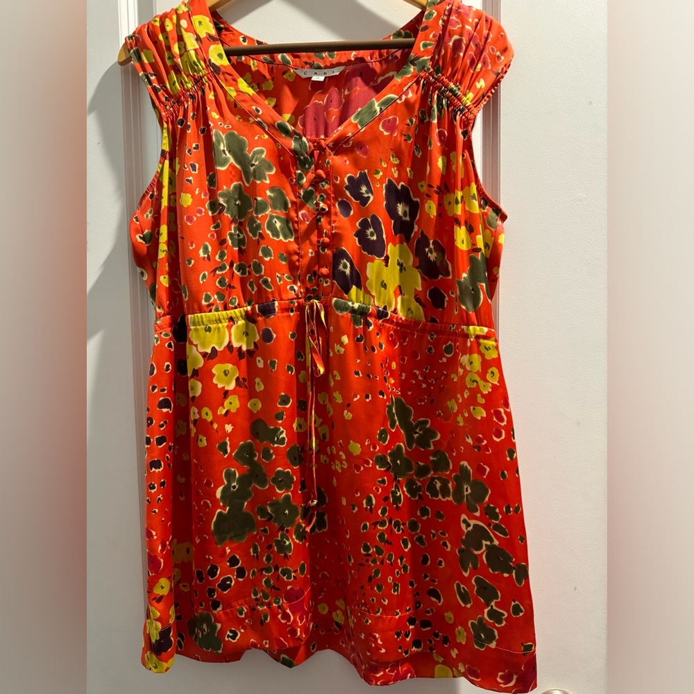CAbi Large sleeveless blouse